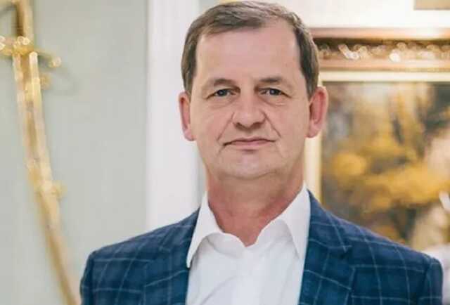 Патриотический «стриптиз» «уральского мецената»