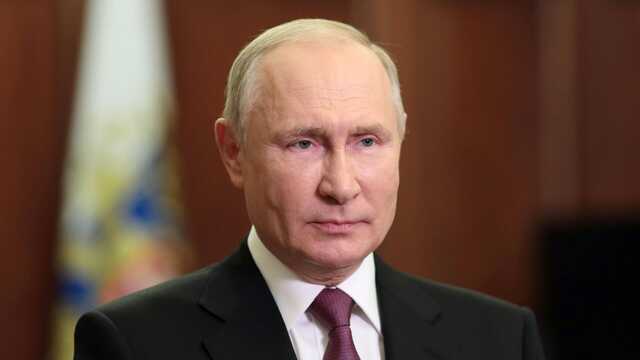 Путин троекратным «Ура!» приветствовал участников СВО