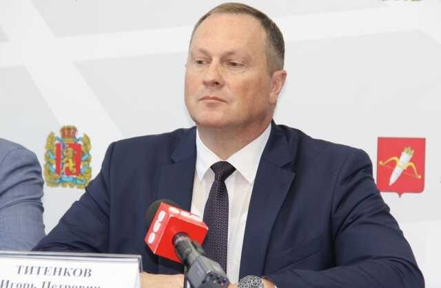 Ачинский Дон Кихот: мэр Титенков решил бороться с пылью
