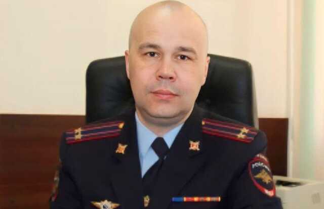 Замначальника полиции Красноярского края задержали за взятку в 1,5 миллиона рублей