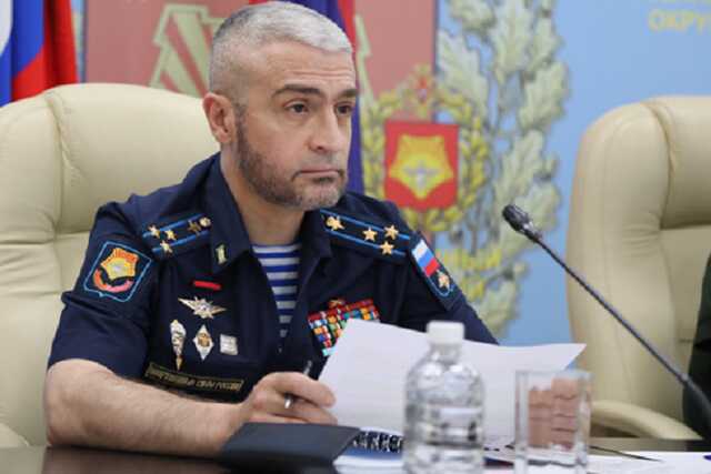 Авторитетный полковник