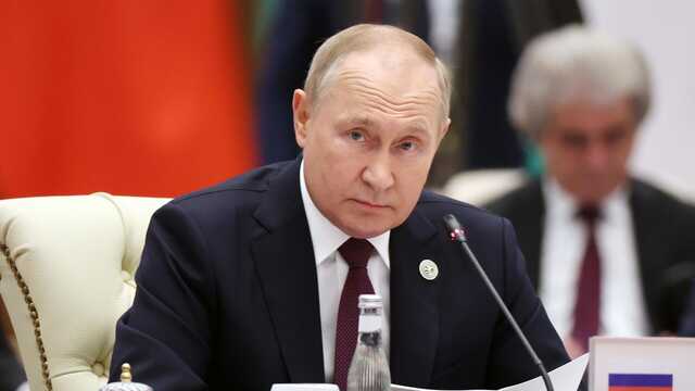 Путин заявил об уважении к украинцам