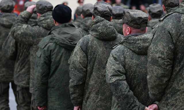 В Госдуме предлагают дать отсрочку на законодательном уровне единственным детя одиконих родителей