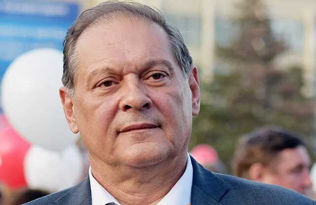 У депутата Госдумы Александра Стрелюхина могут возникнуть проблемы из-за банкротства Энгельсского локомотивного завода