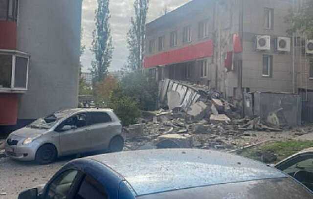 В Белгороде в результате обстрела частью ракеты оказался разрушен дом