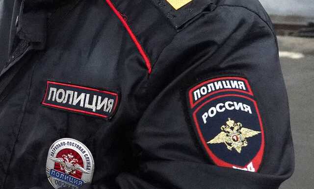 Полицейские изъяли миллион рублей у главврача военкомата Петербурга