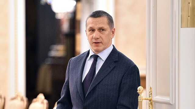 "Дон Крабе" всплыл в Мурманском порту