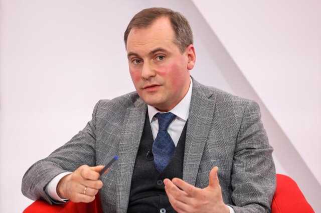 Парламентарии позволяют главе РМ Артему Здунову бесплатно отдыхать в любой стране планеты
