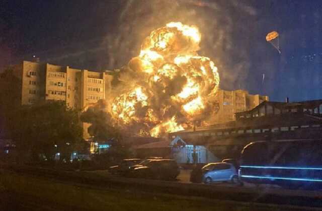 «Текай быстрее!». Новое видео момента крушения СУ-34 в Ейске завирусилось в соцсетях
