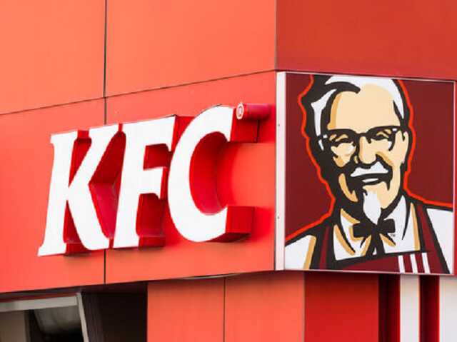 Владелец франшизы KFC продал российский бизнес