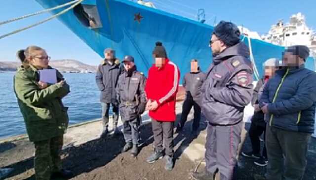 На Камчатке браконьеров скинувших в воду пограничника, обвинили в посягательстве на жизнь