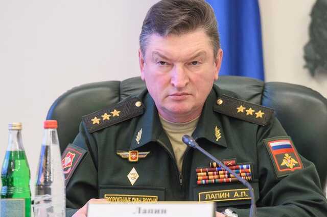 Уволен генерал-полковник Лапин