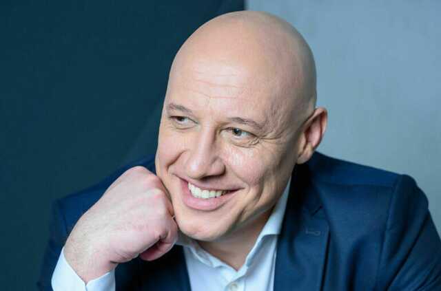 Денис Майданов предложил запретить выступления артистов, признанных иноагентами