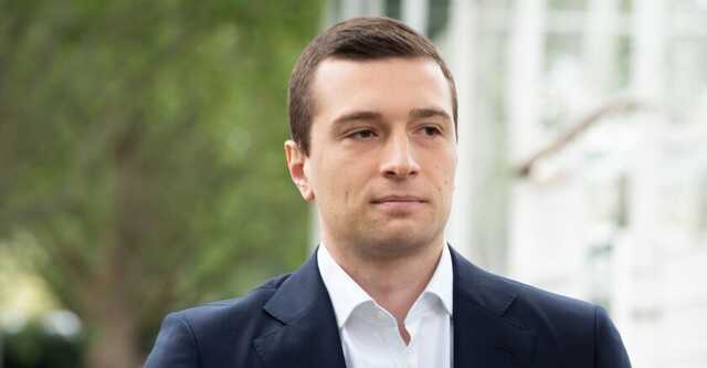 Жордан Барделла стал преемником Марин Ле Пен во главе "Национального объединения"