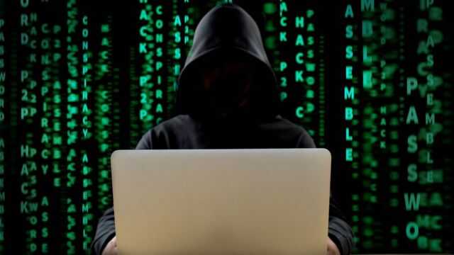 Хакеры из Killnet поздравили разведчиков России атакой на сайты Прибалтики