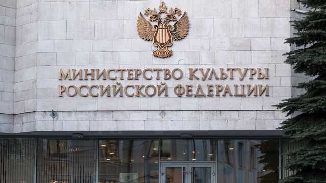 В Эрмитаж за хищениями