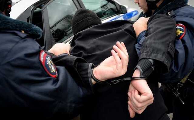 Россиянина арестовали за убийство секретаря и покушение на замдиректора школы