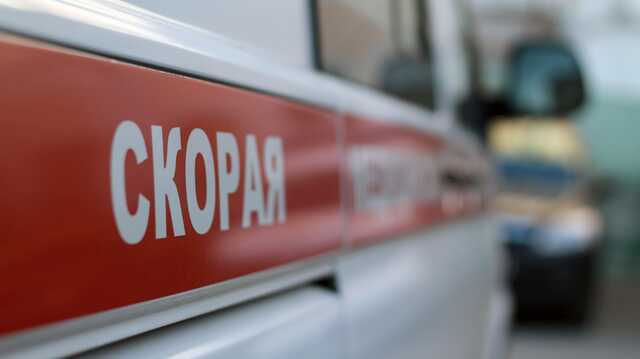 Главу поселка в российском регионе избили возле дома металлической трубой