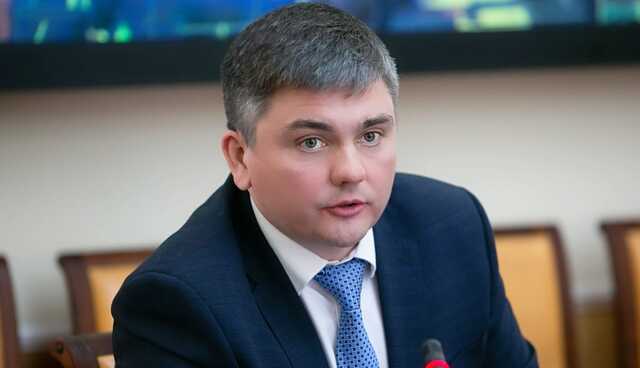 Глава Оренбургской налоговой Кирилл Князев с одной стороны выжимает бизнес досуха