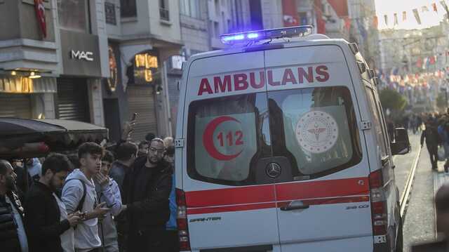В Стамбуле в районе Фатих взорвался автомобиль