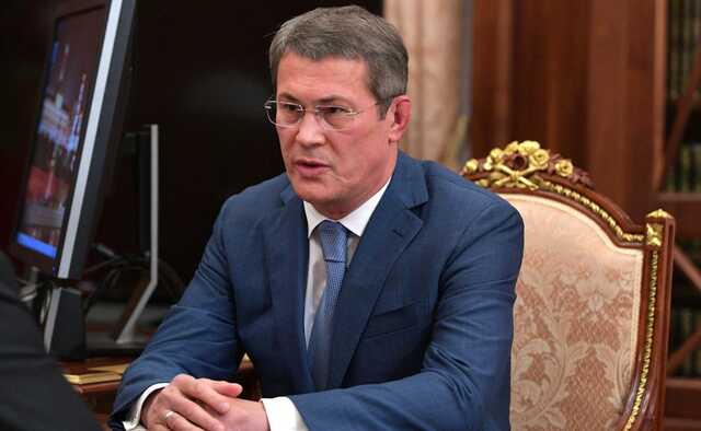 Вдвоем по "железке": Радий Хабиров подвезет Козицына до Сары