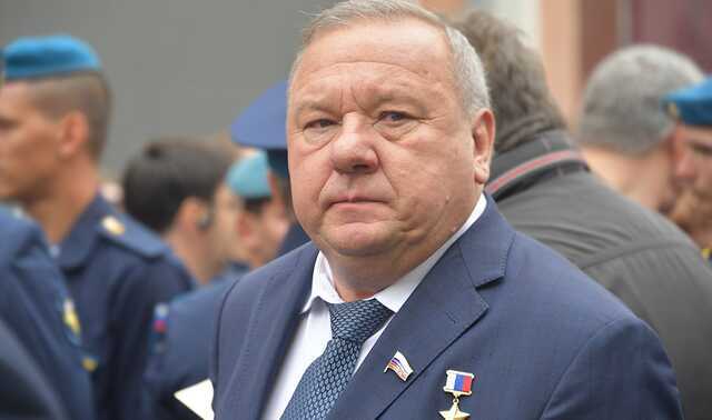 «Украдет детей, наняв своих друзей ВДВ РФ»