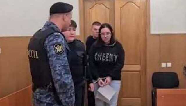 Девушку, обокравшую в Уфе ювелирный магазин, задержали и отправили в СИЗО