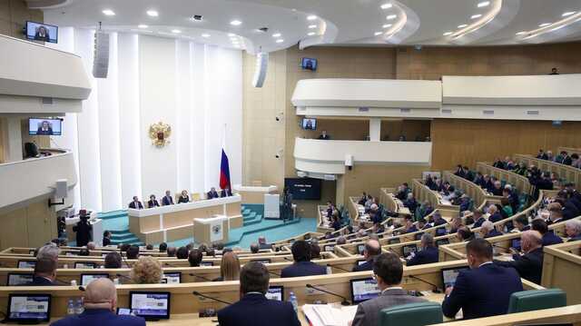 Совет Федерации одобрил проект закона о запрете пропаганды ЛГБТ