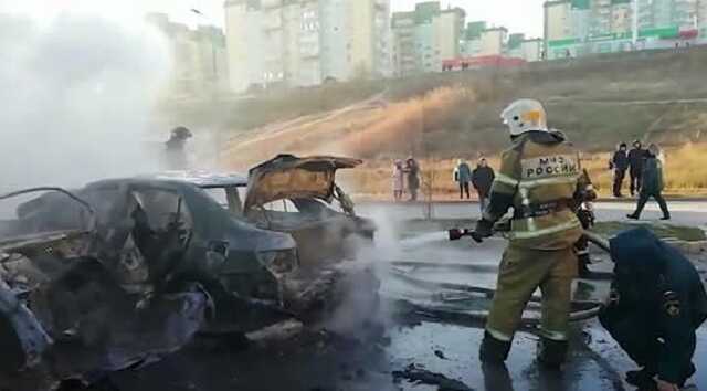 Появилось видео с места гибели российского ребенка в сгоревшем автомобиле
