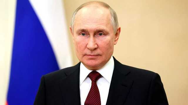 Путин обвинил Запад в превращении Украины в колонию