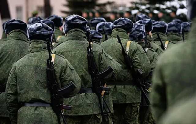Мобилизованный россиянин отправил матери собаку из зоны СВО