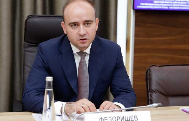 Новоявленный председатель Правительства Тульской области Вячеслав Федорищев начал капитализировать свою долгожданную должность