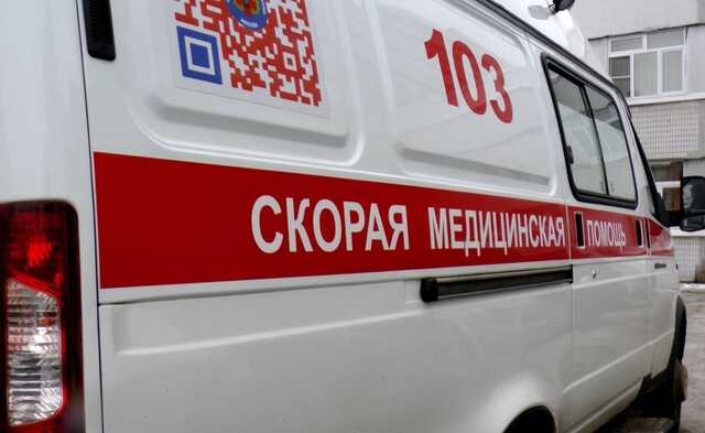 Тело мужчины нашли возле онкологической больницы в центре российского города