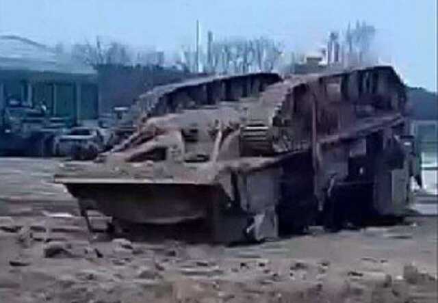 В результате обстрела Брянской области оказалась перевернутой военная техника