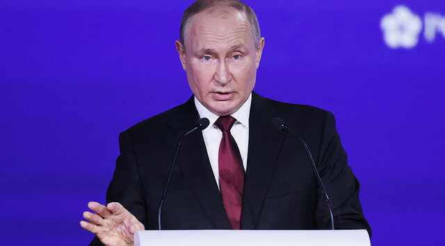 В Кремле анонсировали обсуждение Путина с кабмином «административной гильотины»