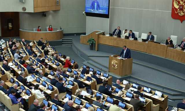 Госдума приняла в первом чтении законопроект о защите русского языка
