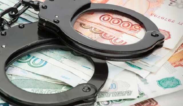 Укравшие деньги для взятки российские адвокаты и силовик предстанут перед судом