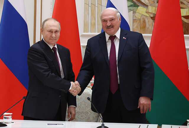 В Кремле назвали абсурдной обеспокоенность Германии визитом Путина в Минск