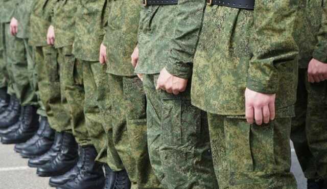 В Ростове-на-Дону задержали мобилизованного, который привез из зоны СВО сюрикены