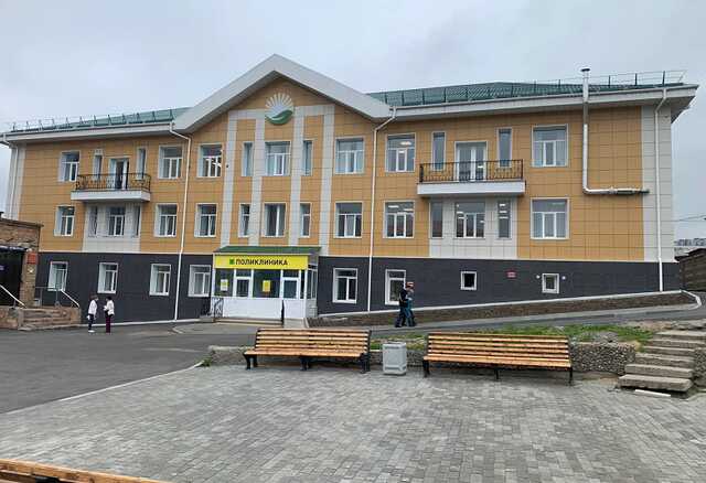 «Лежал на улице с катетером в руке»
