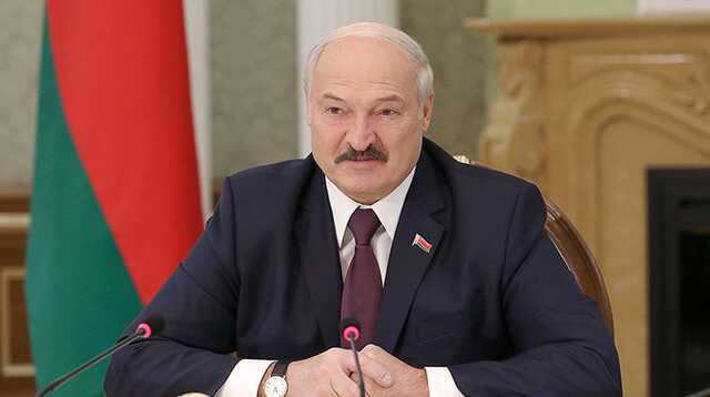 Хакеры взломали топ-больницу Беларуси: слили ПЦР-тесты Лукашенко и его сына