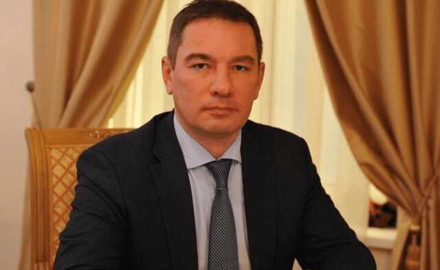 Зампред Верховного суда «пилил» на Черном море