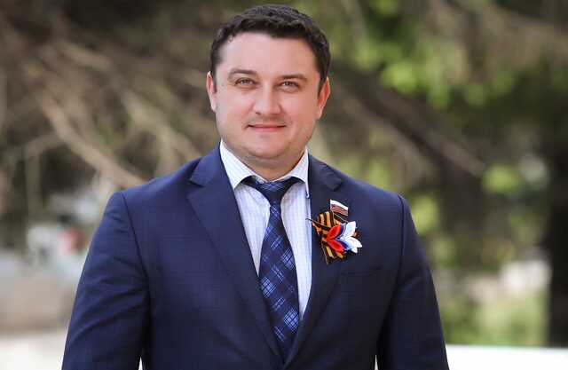 Депутату Долженко предъявляют счёт