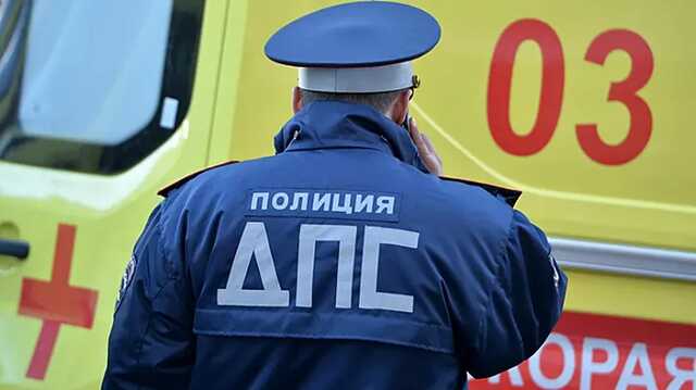 Девять человек пострадали при столкновении автобуса с фурой на российской трассе