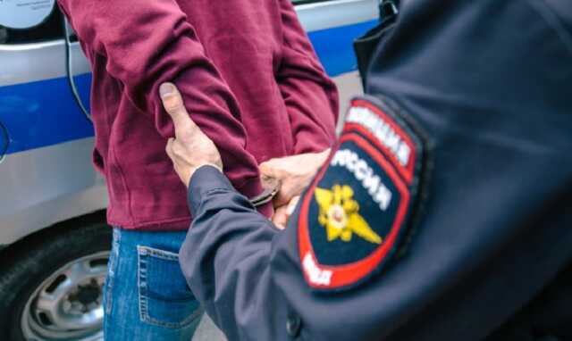 В Воронеже задержали 17-летнего подростка, открывшего шкафы на железной дороге
