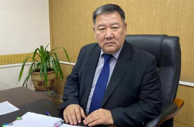Почему Бимба Нимаев должен покинуть пост главы Кяхтинского района