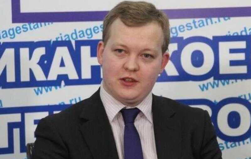 Аферист Михаил Баракин "реанимировал" "Вечерний Ургант" на своем дне рождения в Дубае