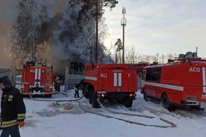 Двое российских детей заживо погибли при пожаре в частном доме