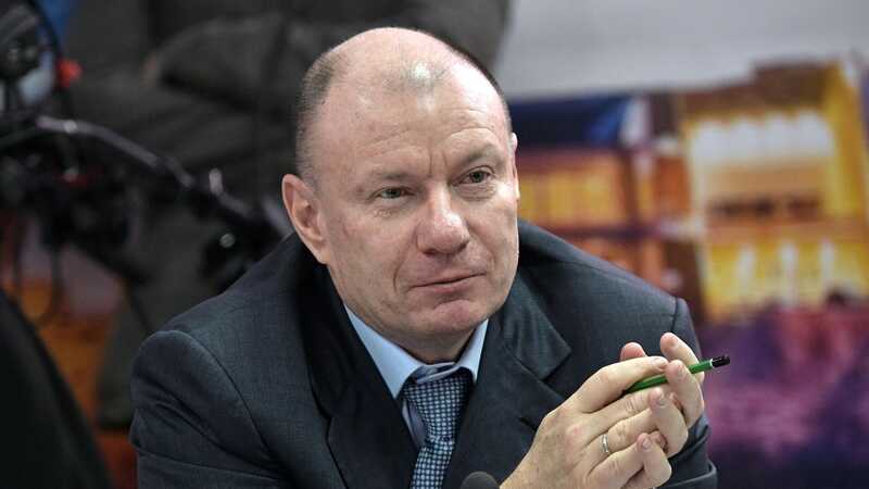 Потанин включил "административку"?