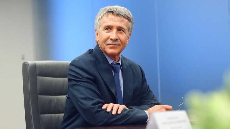 Михельсон поставил дочь на подзарядку